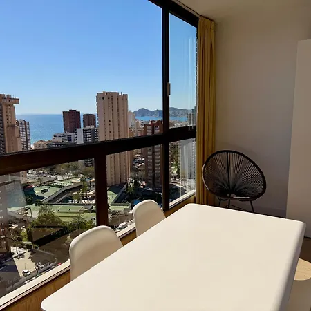 Sea View Apartment, 20th Floor, Pool At Levante شقة *