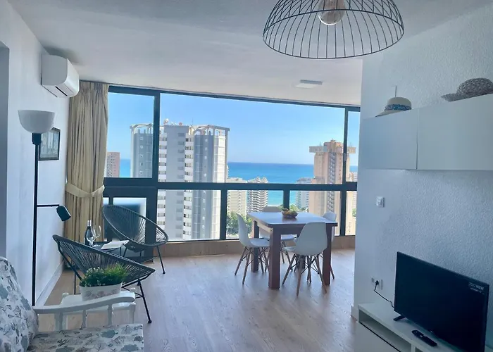 Sea View Apartment, 20th Floor, Pool At Levante Apartmán